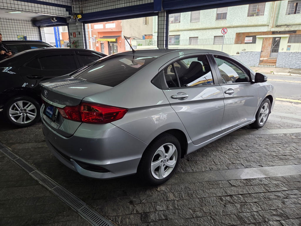 Honda City Prata