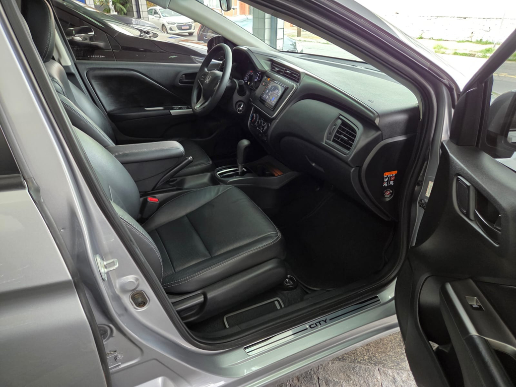 Honda City Prata