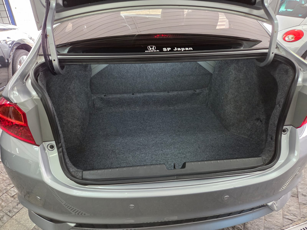 Honda City Prata