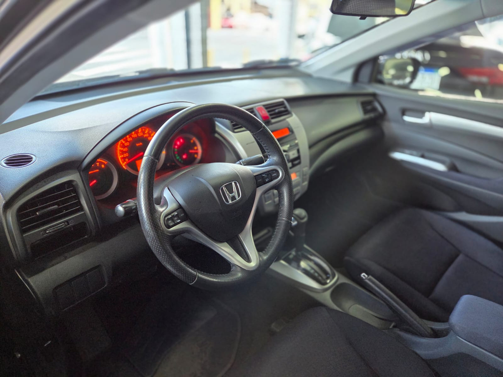 Honda City Preto