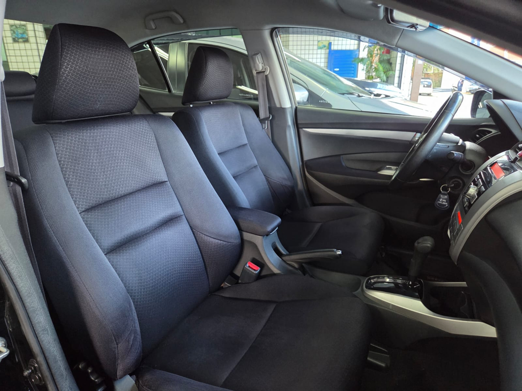 Honda City Preto