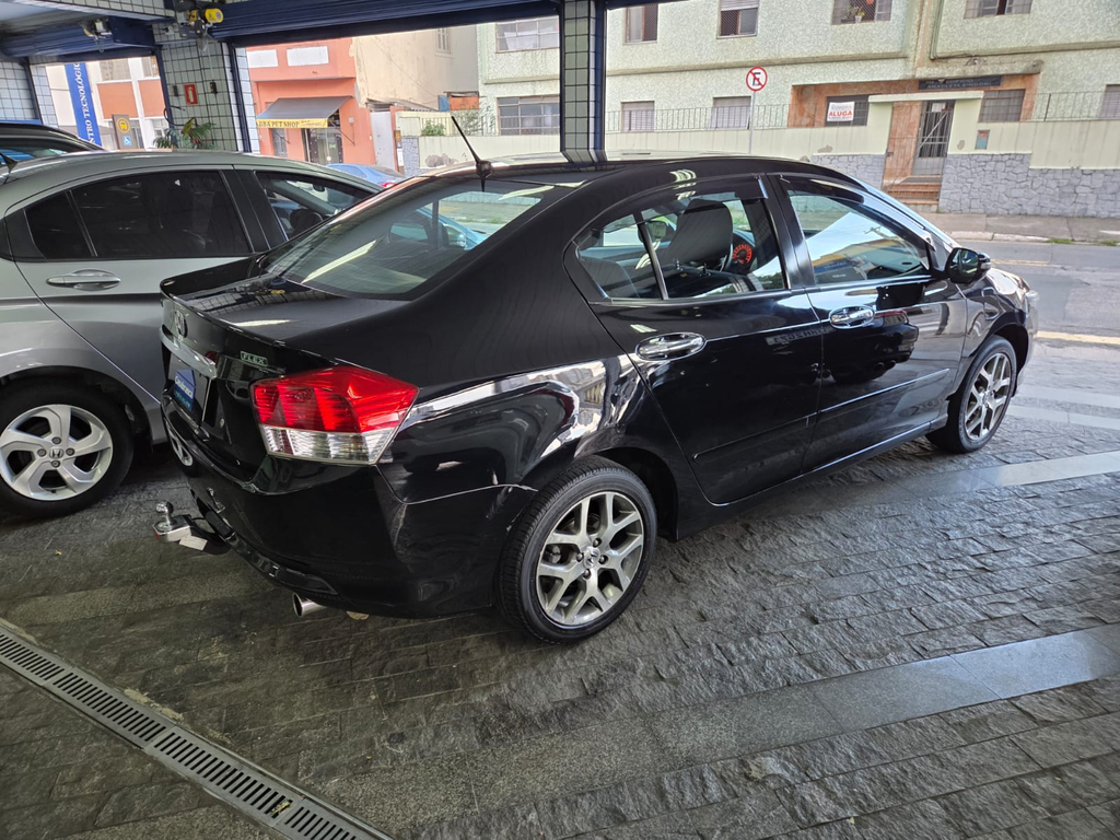 Honda City Preto
