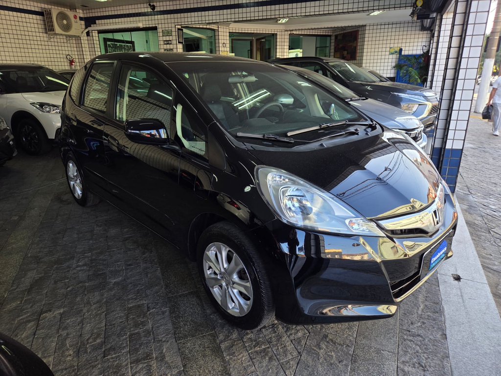 Honda Fit Preto