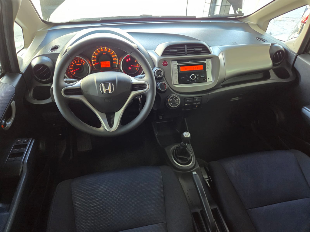 Honda Fit Preto