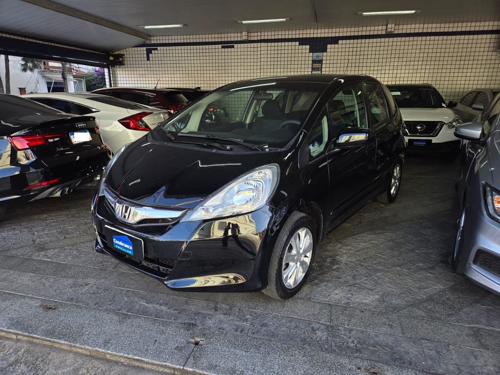 Honda Fit Preto