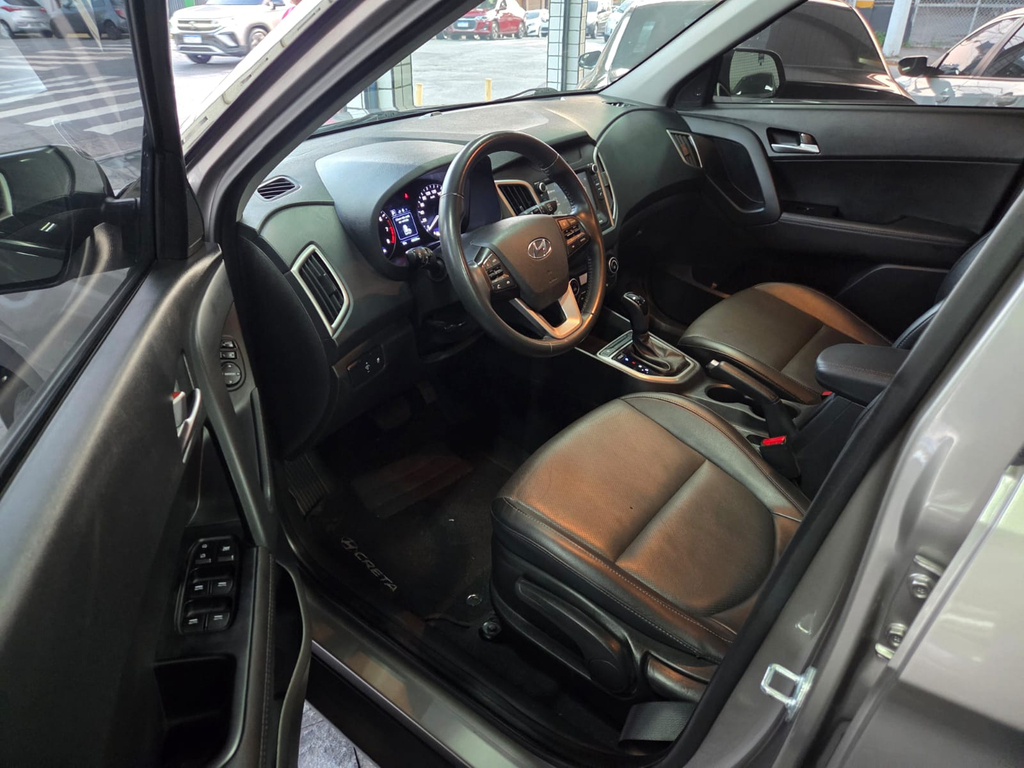 Hyundai Creta Prata