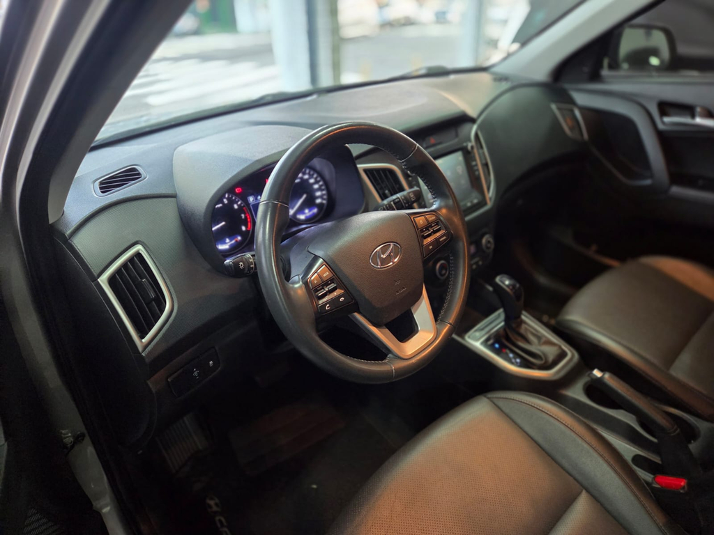 Hyundai Creta Prata