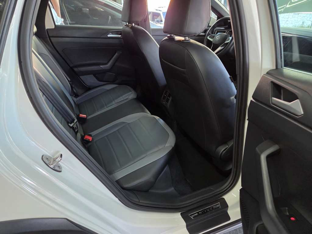 Volkswagen Nivus Branco