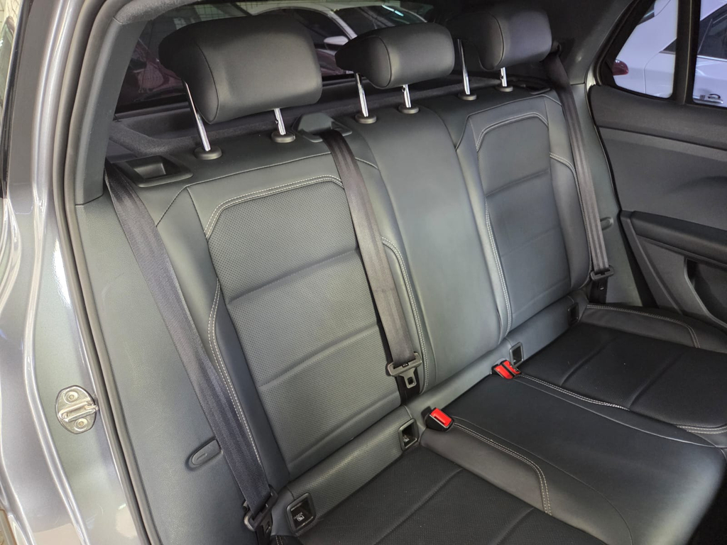Volkswagen T-Cross Cinza