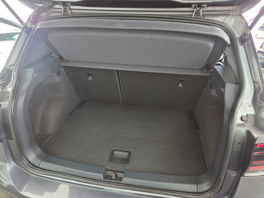 Volkswagen T-Cross Cinza