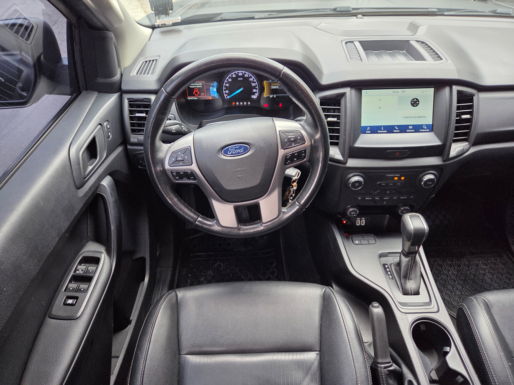 Ford Ranger Preto