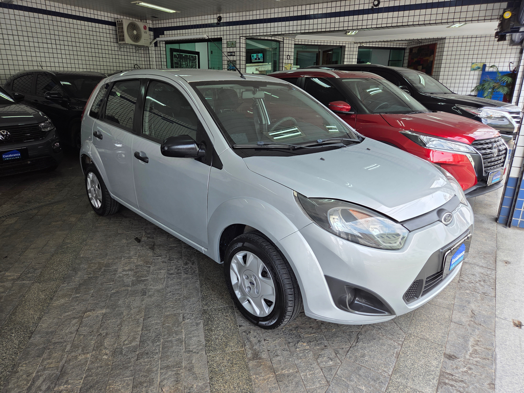 Ford Fiesta Hatch Prata