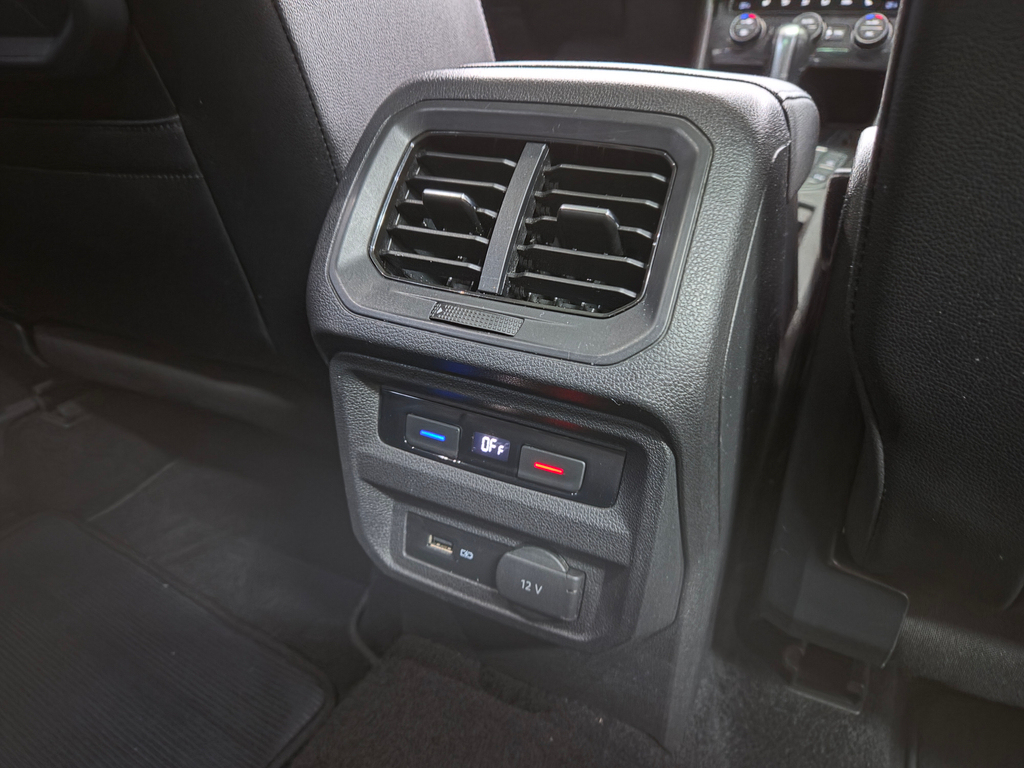 Volkswagen Tiguan Cinza