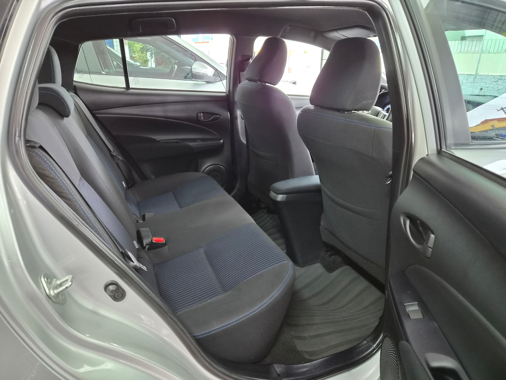 Toyota Yaris Prata
