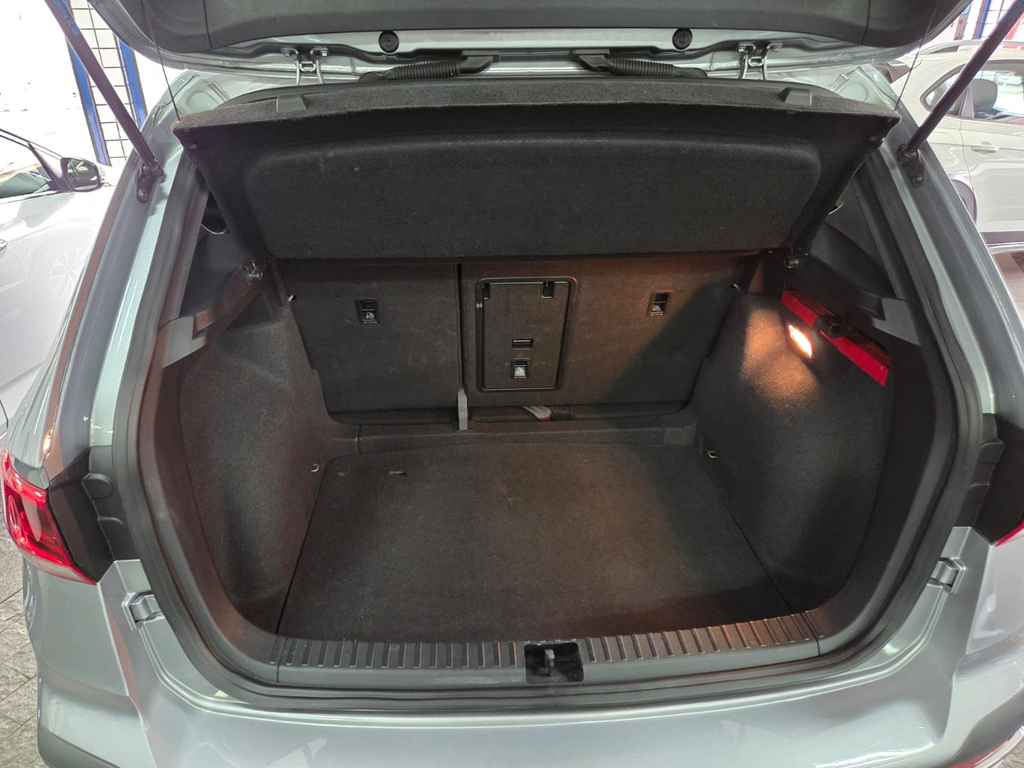 Volkswagen TAOS Prata