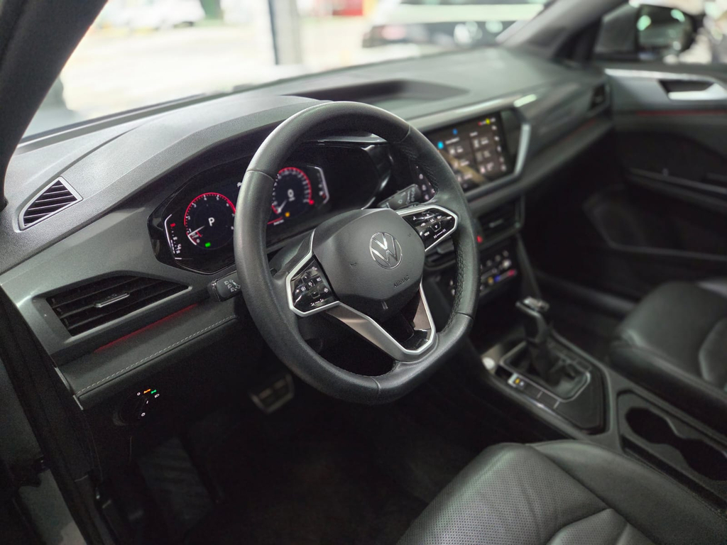 Volkswagen TAOS Prata