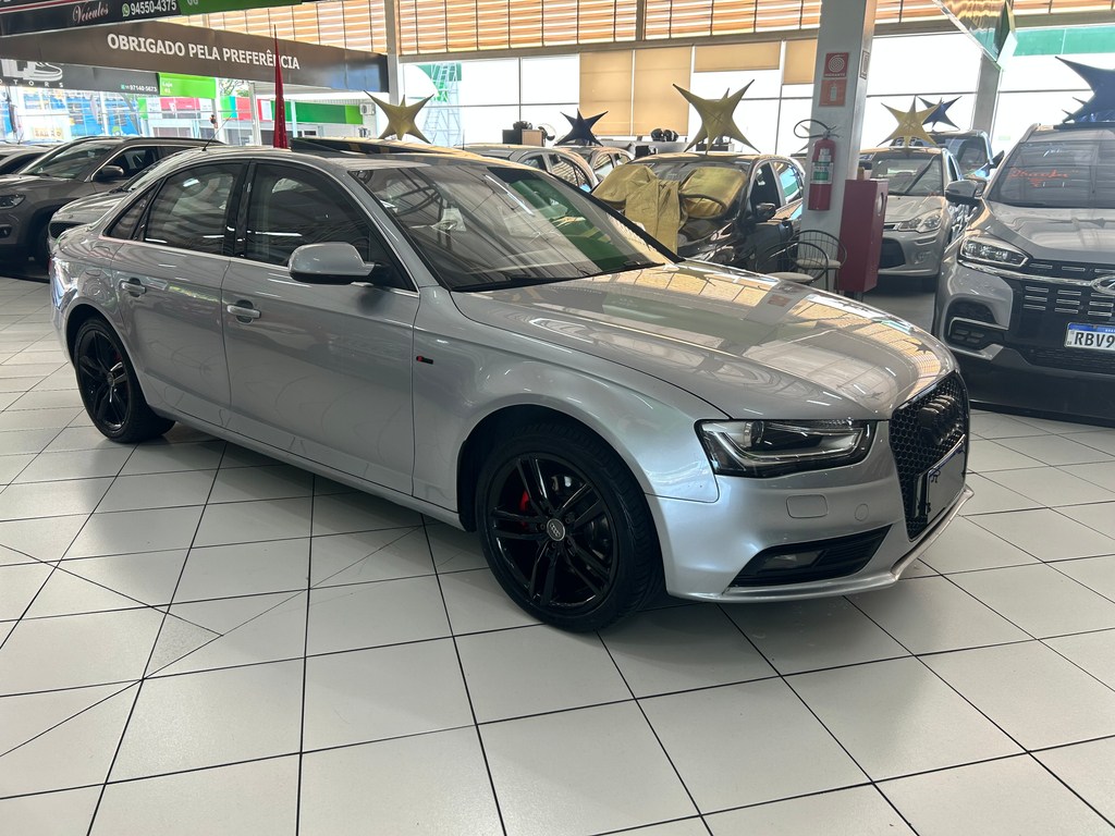 foto do veículo Audi A4  1.8 20V Turbo Exclusive (multitronic)