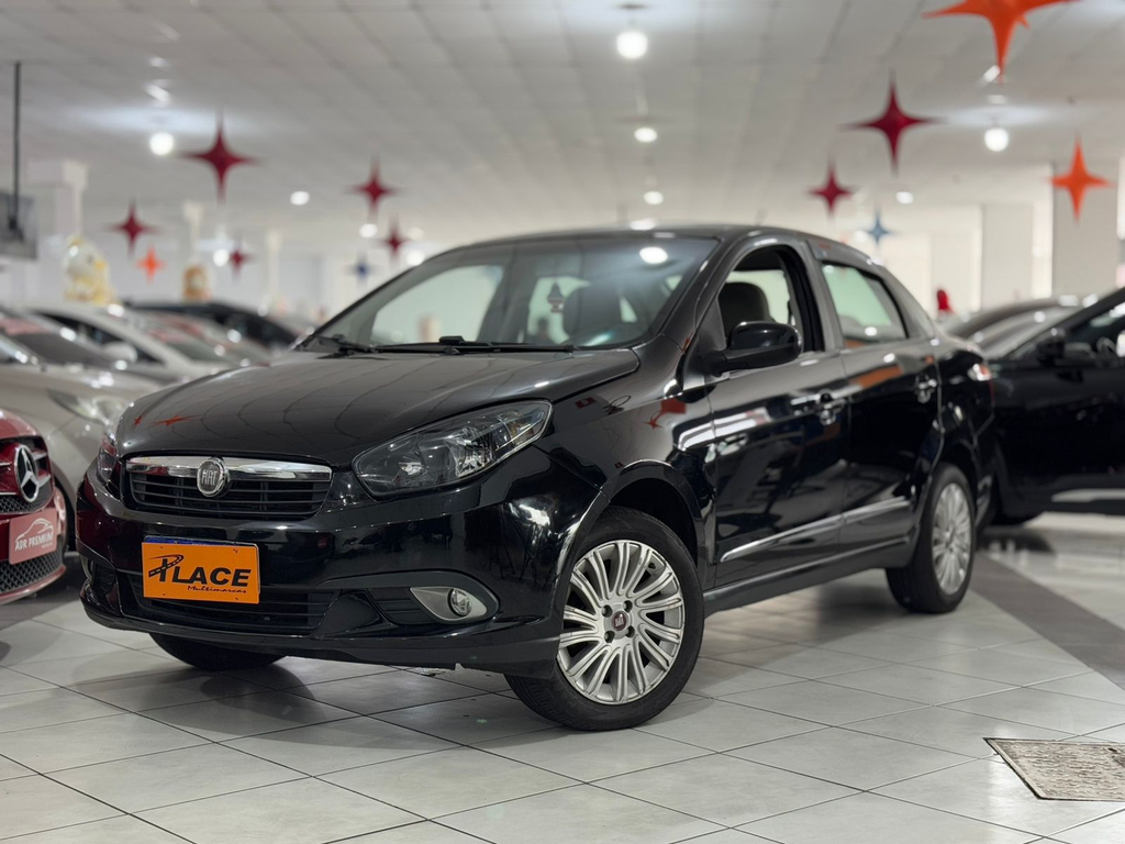 Fiat Grand Siena Preto