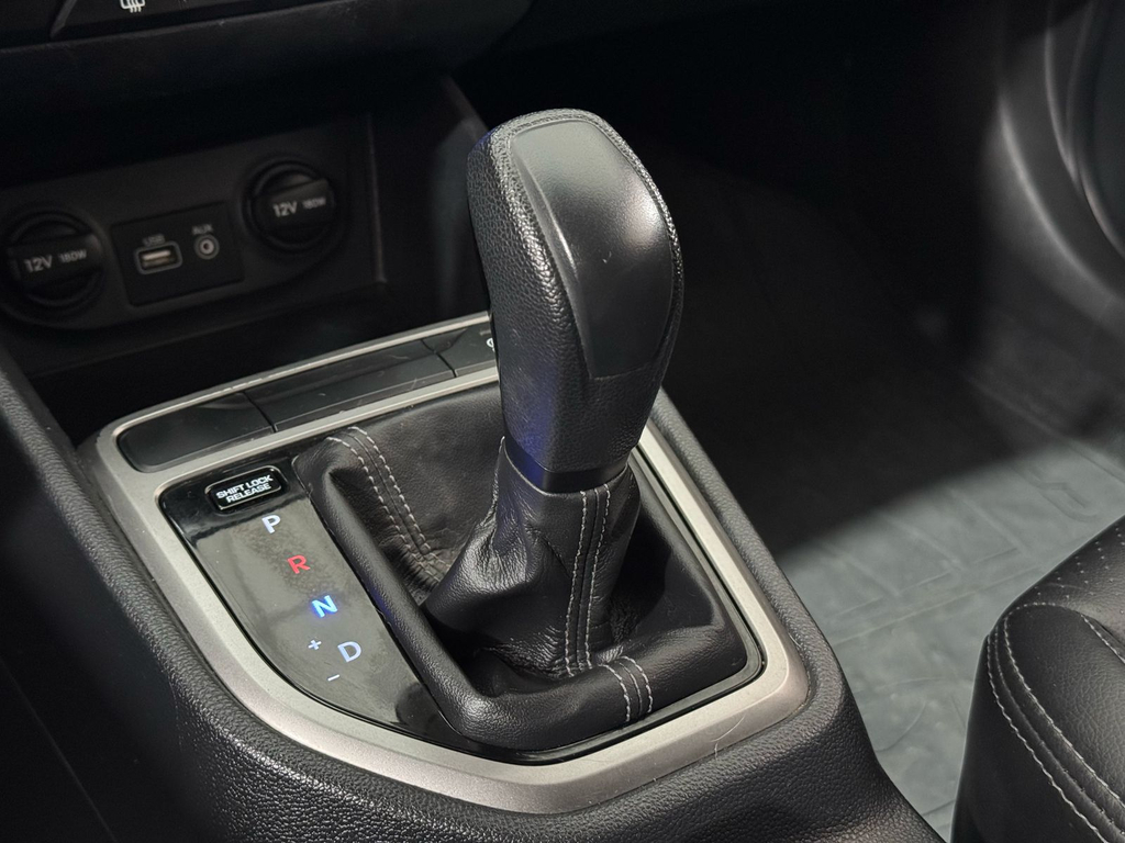 Hyundai Creta Preto