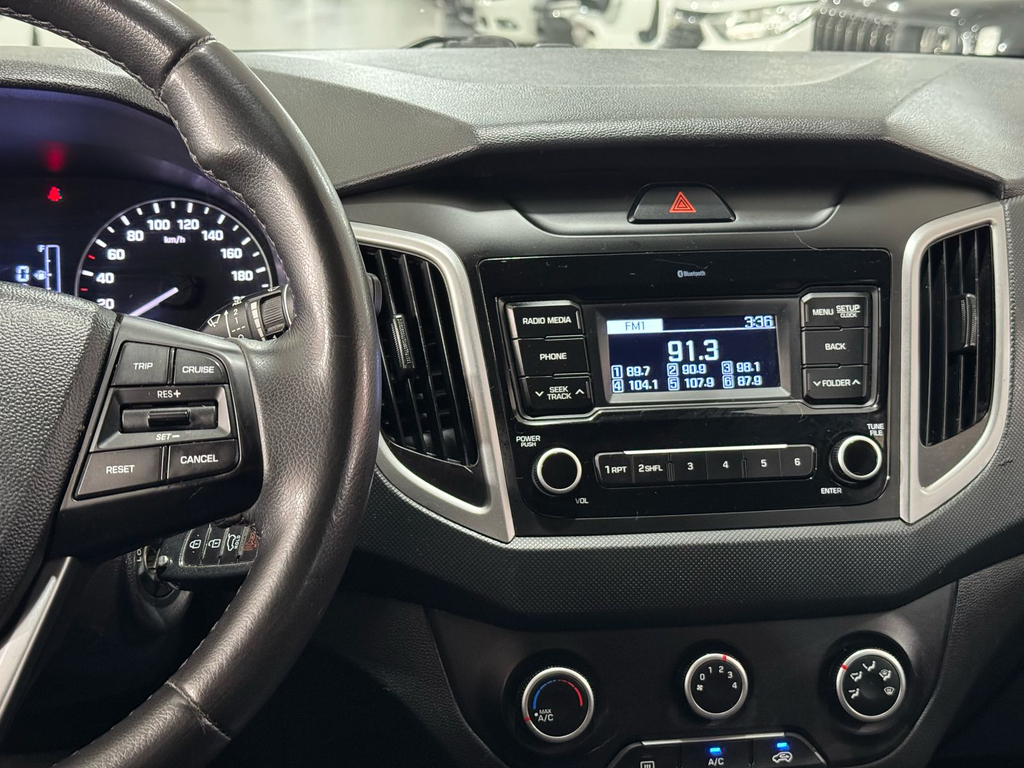 Hyundai Creta Preto