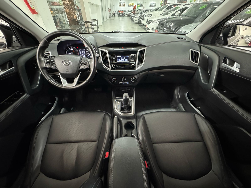 Hyundai Creta Preto