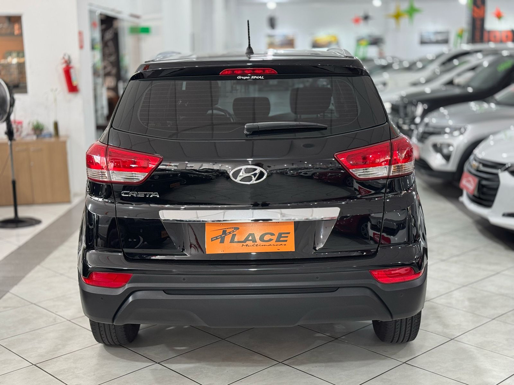 Hyundai Creta Preto