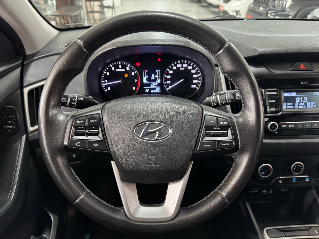 Hyundai Creta Preto