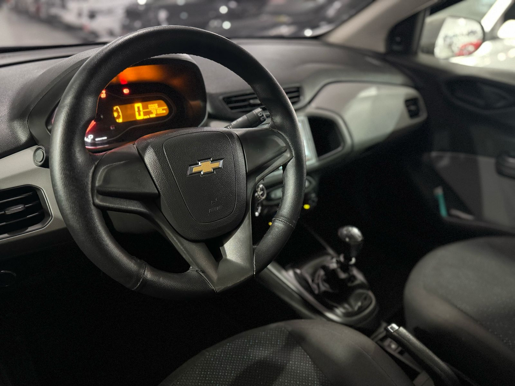 Chevrolet Onix Branco