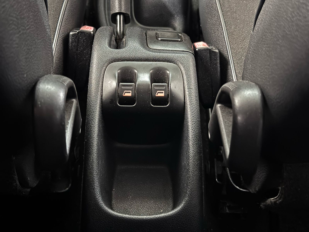 Peugeot 207 SW Preto