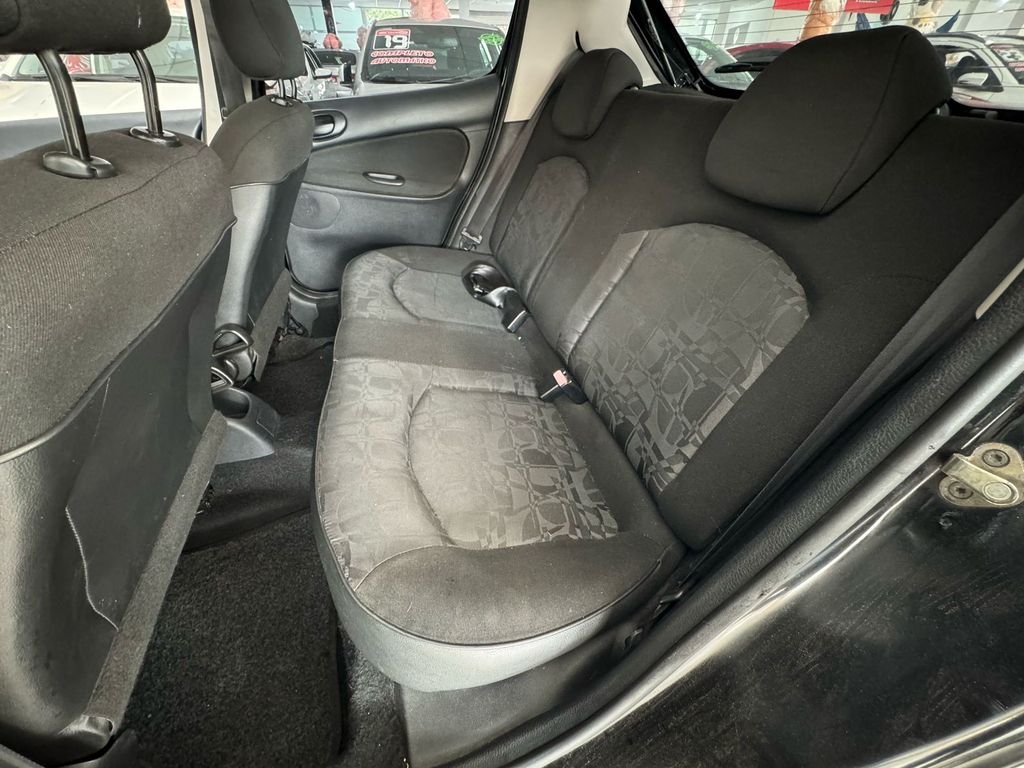 Peugeot 207 SW Preto