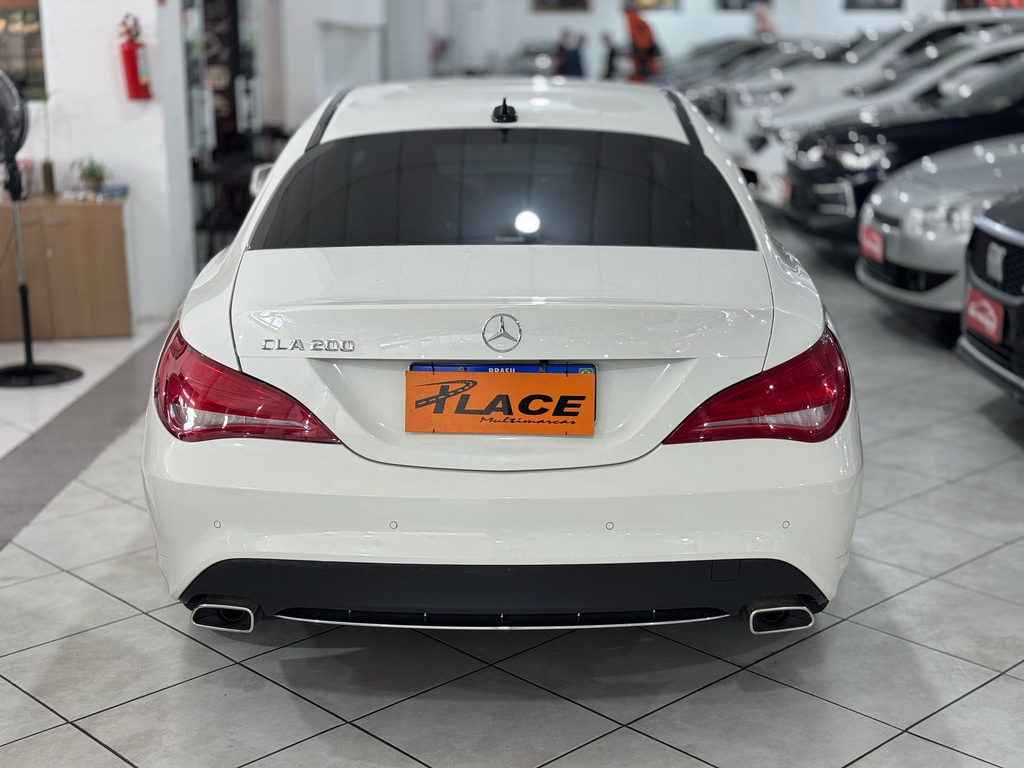 Mercedes Benz CLA-200 Branco