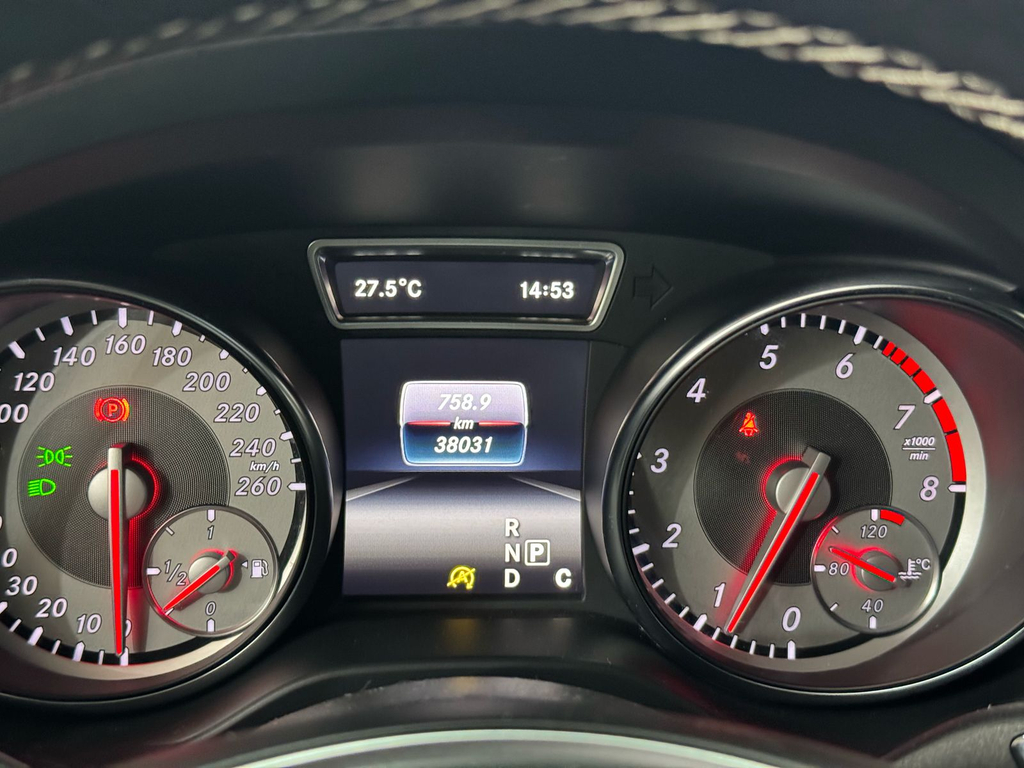 Mercedes Benz CLA-200 Branco