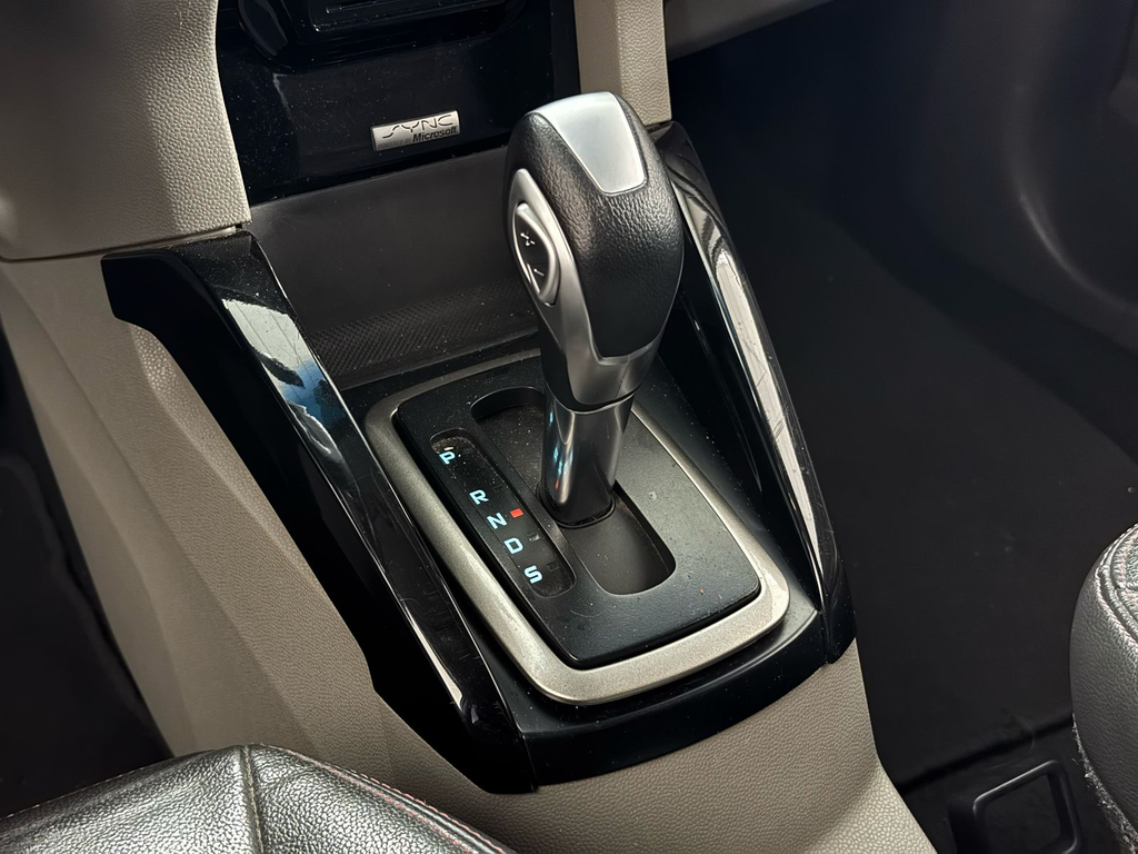 Ford EcoSport Branco