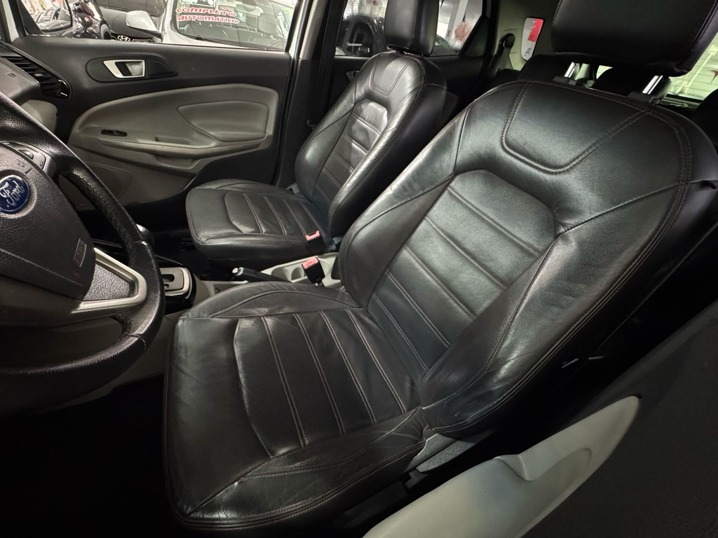 Ford EcoSport Branco