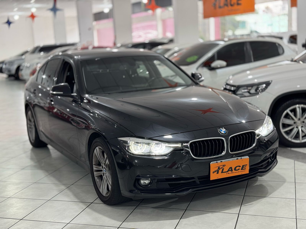 BMW 320i Preto