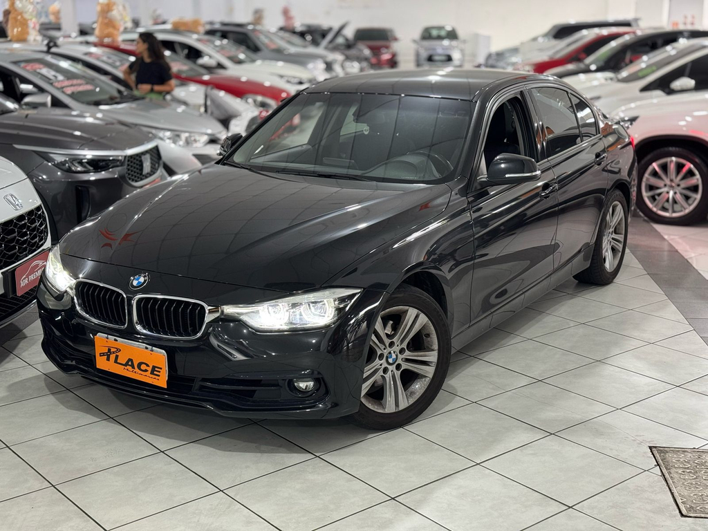 BMW 320i Preto