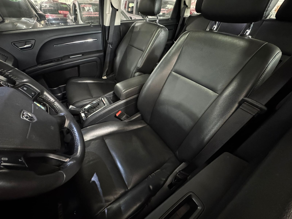 Dodge Journey Preto