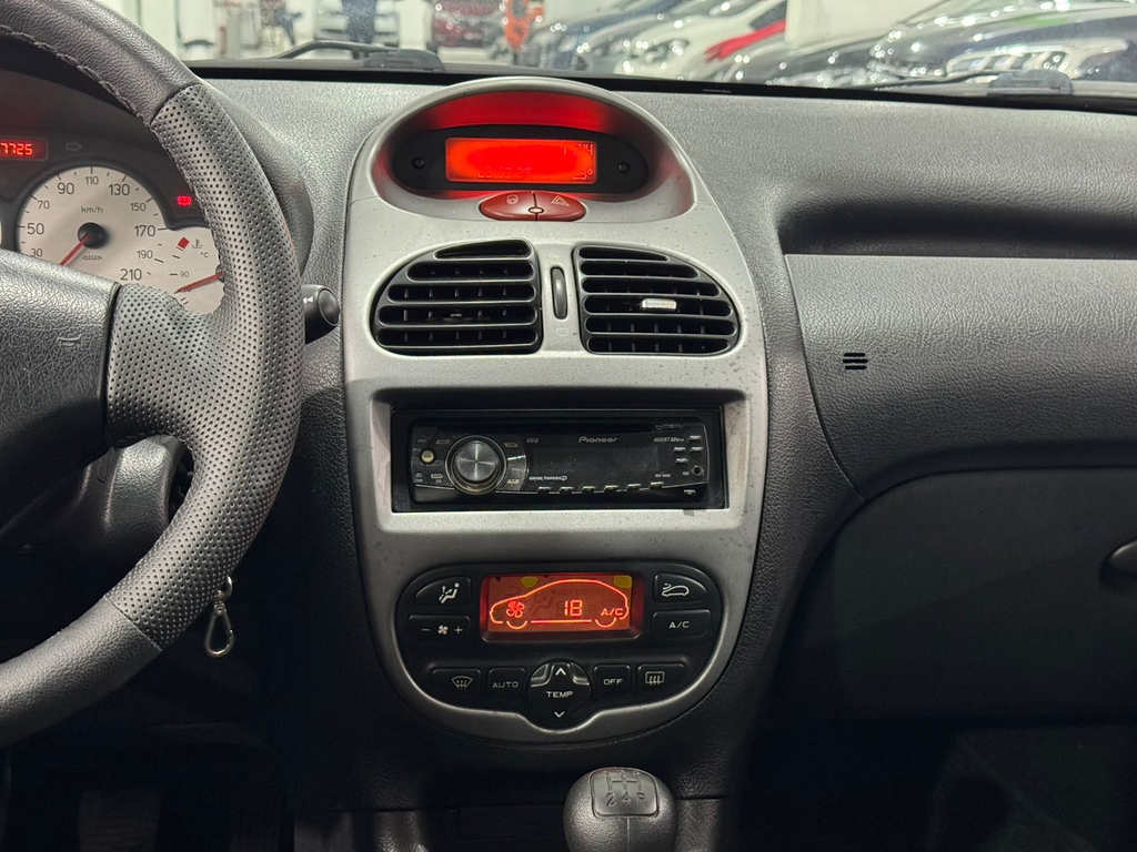 Peugeot 206 Cinza