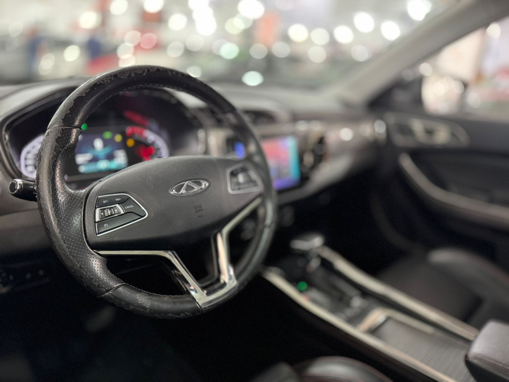 Chery Tiggo Cinza