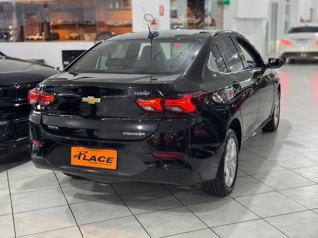 Chevrolet Onix Sedan Preto