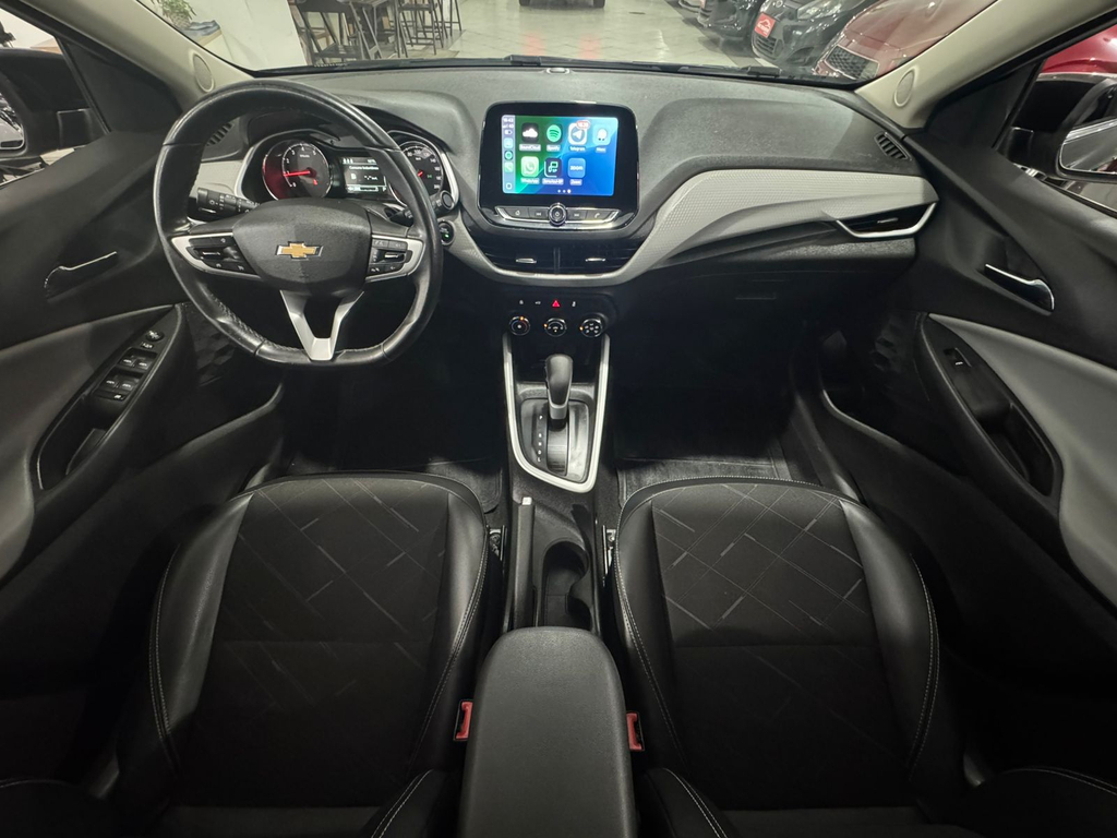 Chevrolet Onix Sedan Preto