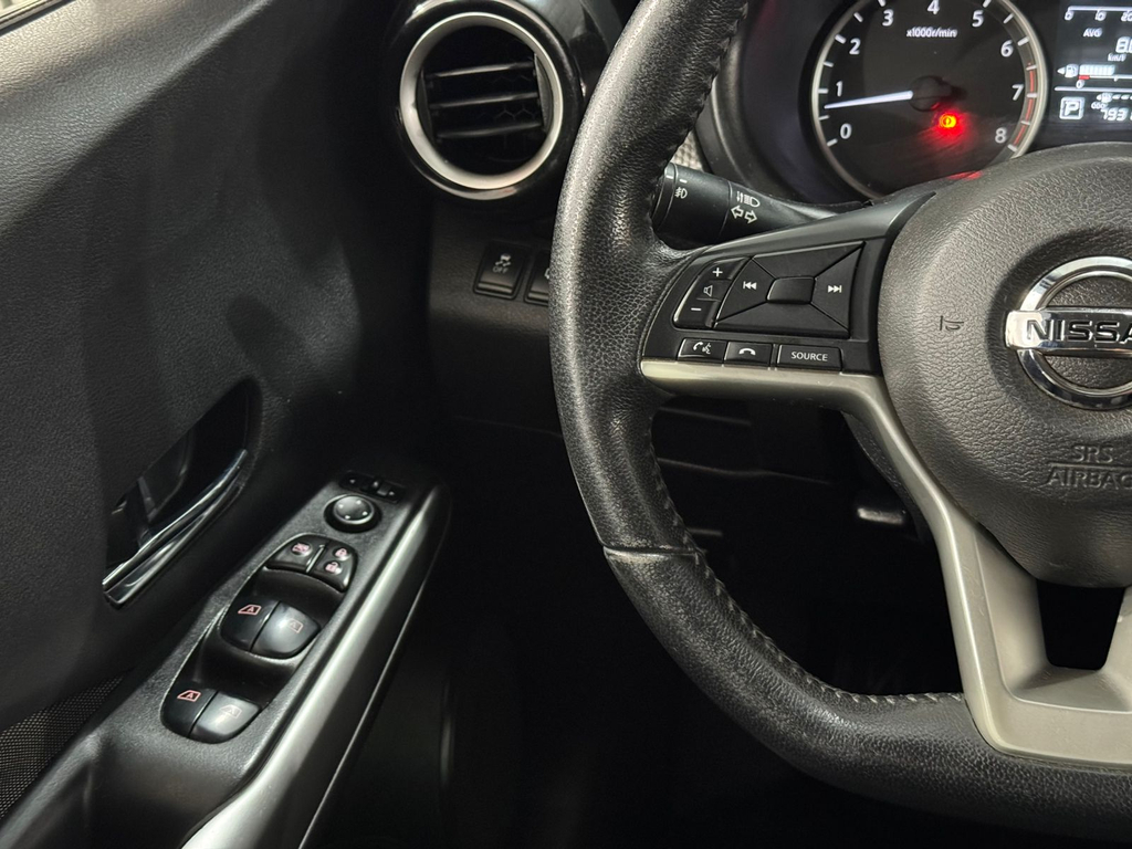 Nissan Kicks Preto
