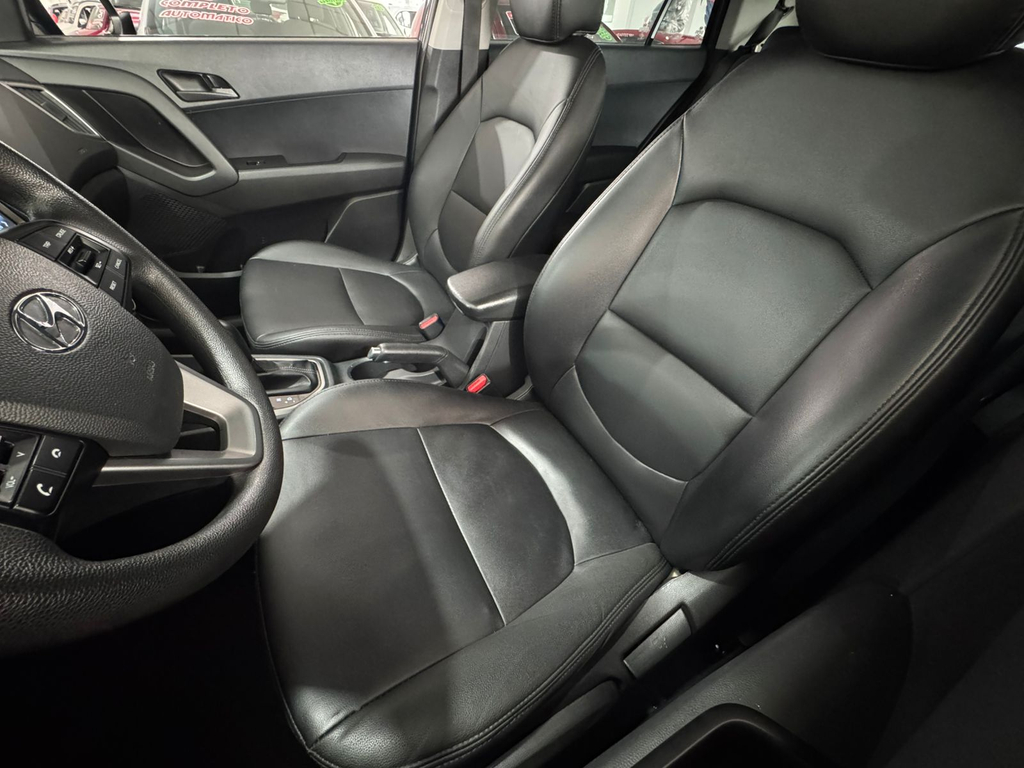 Hyundai Creta Preto