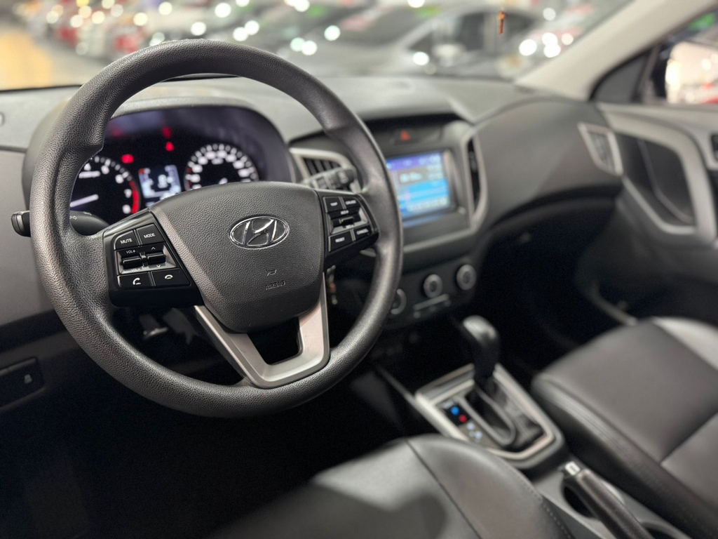 Hyundai Creta Preto