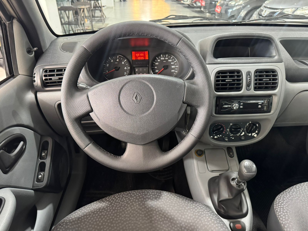 Renault Clio Bege