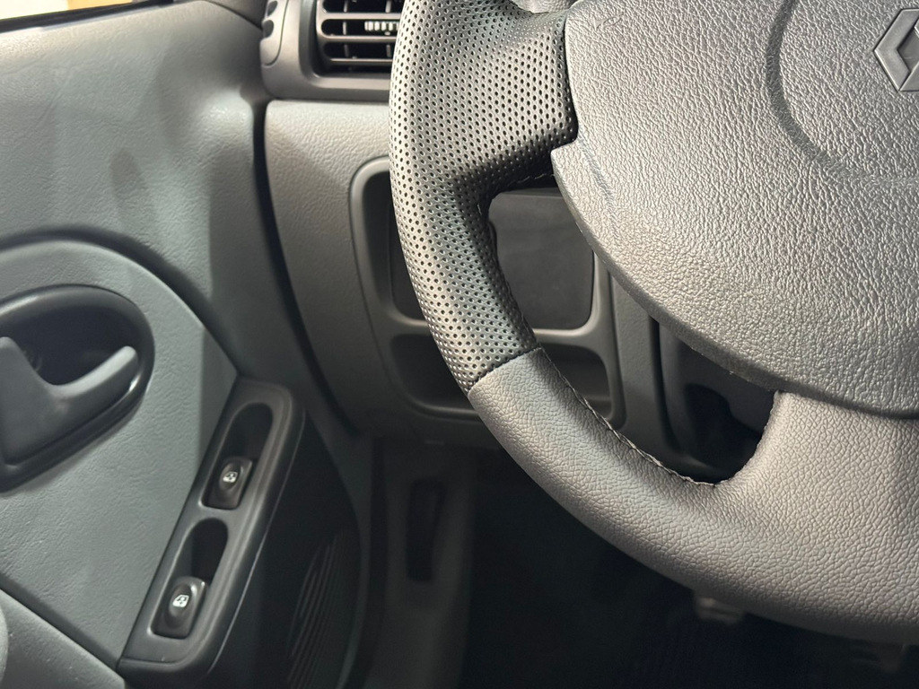 Renault Clio Bege