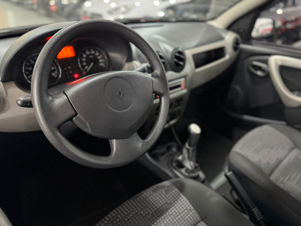 Renault Sandero Vermelho