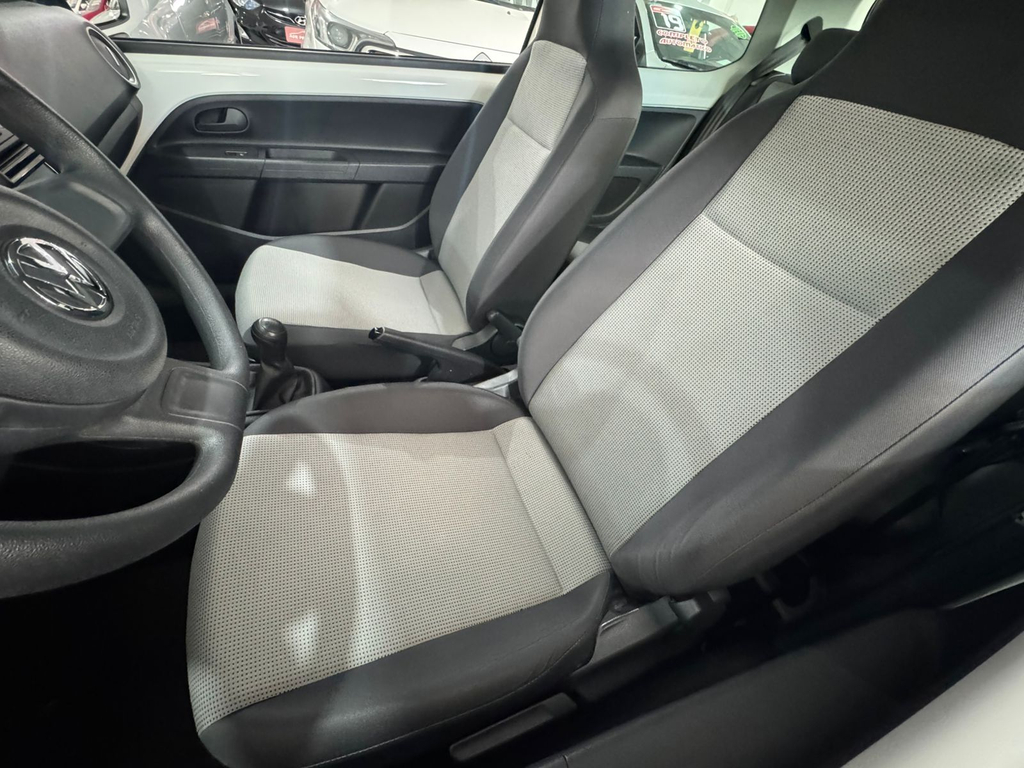 Volkswagen Up! Branco