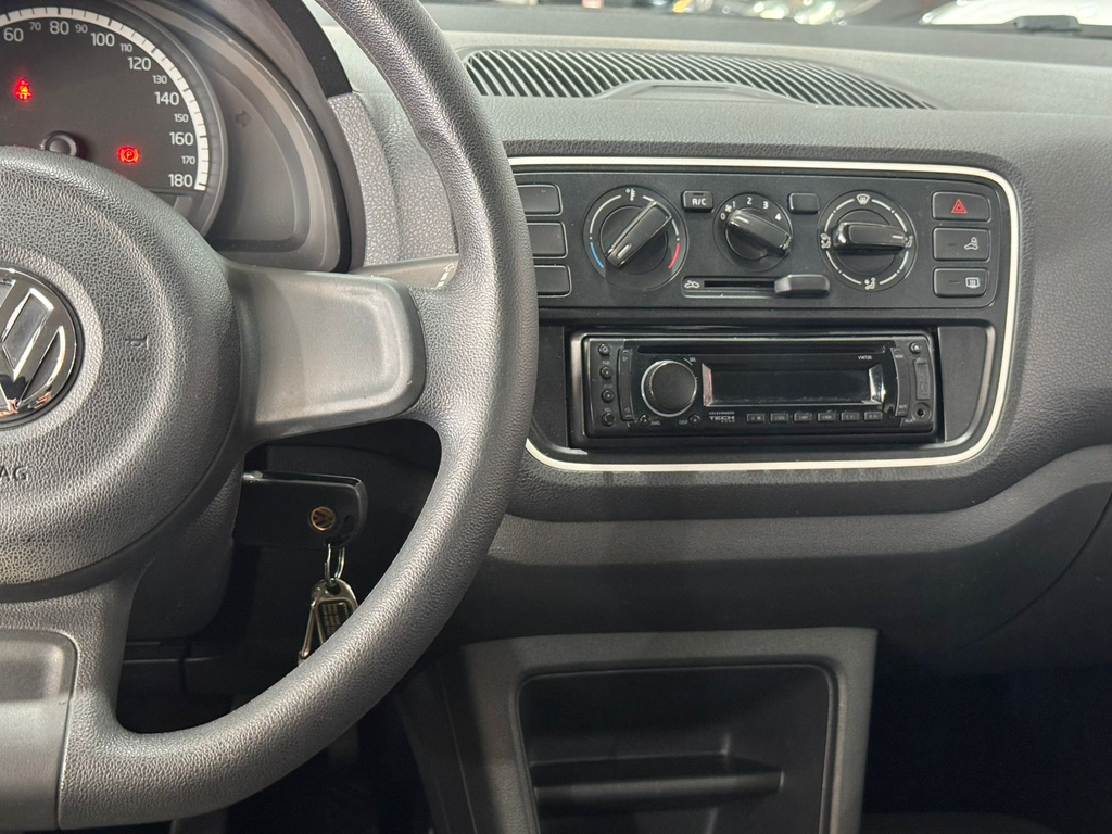 Volkswagen Up! Branco