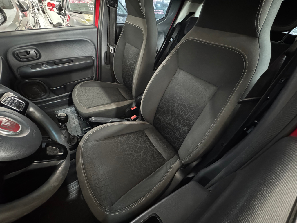 Fiat Mobi Vermelho